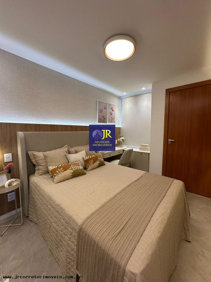 Apartamento à venda com 3 quartos, 1 suíte, 2 vagas e 75m² no Praia Itaparica, Vila Velha (ES) — foto 3 de 12