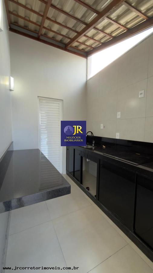 Apartamento à venda com 3 quartos, 1 suíte, 3 vagas e 140m² no Praia Itaparica, Vila Velha (ES) — foto 2 de 22