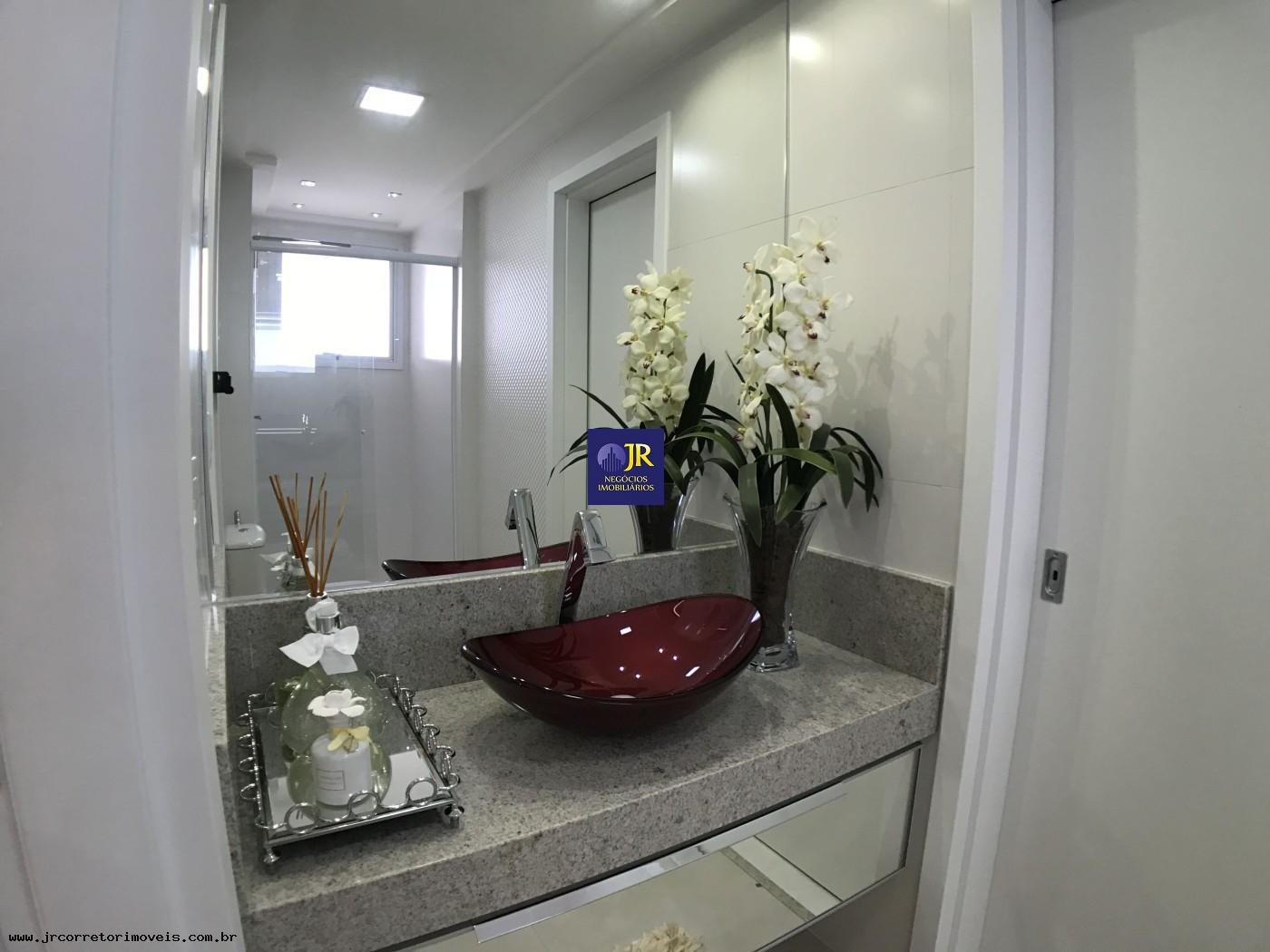 Apartamento à venda com 4 quartos, 4 suítes, 3 vagas e 133m² no Praia da Costa, Vila Velha (ES) — foto 4 de 30
