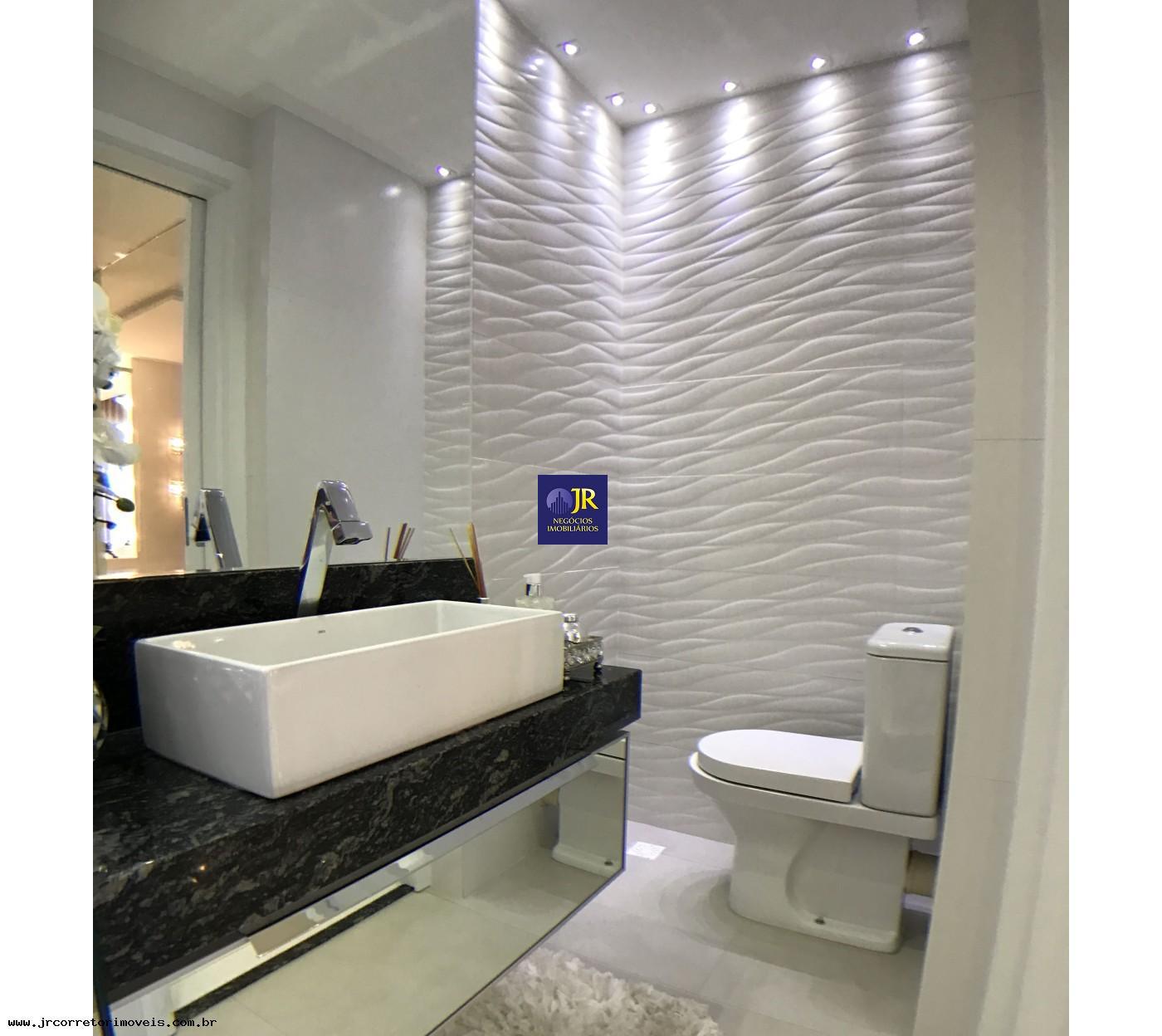 Apartamento à venda com 4 quartos, 4 suítes, 3 vagas e 133m² no Praia da Costa, Vila Velha (ES) — foto 7 de 30