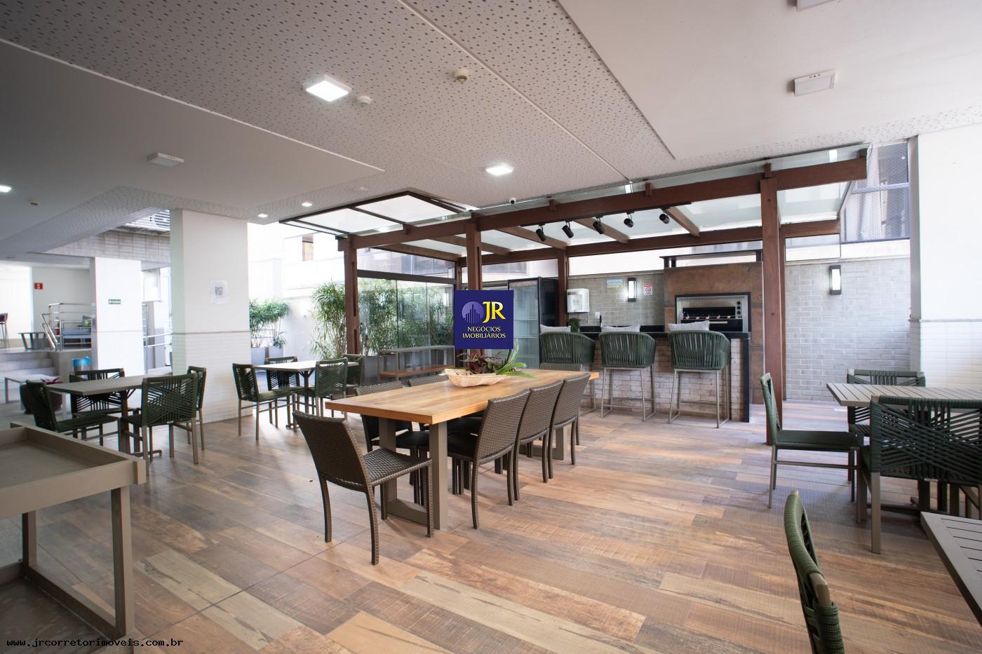 Apartamento à venda com 4 quartos, 4 suítes, 3 vagas e 133m² no Praia da Costa, Vila Velha (ES) — foto 28 de 30