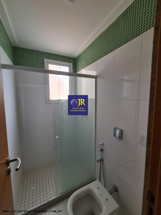 Apartamento à venda com 4 quartos, 3 suítes, 2 vagas e 142m² no Praia da Costa, Vila Velha (ES) — foto 13 de 30