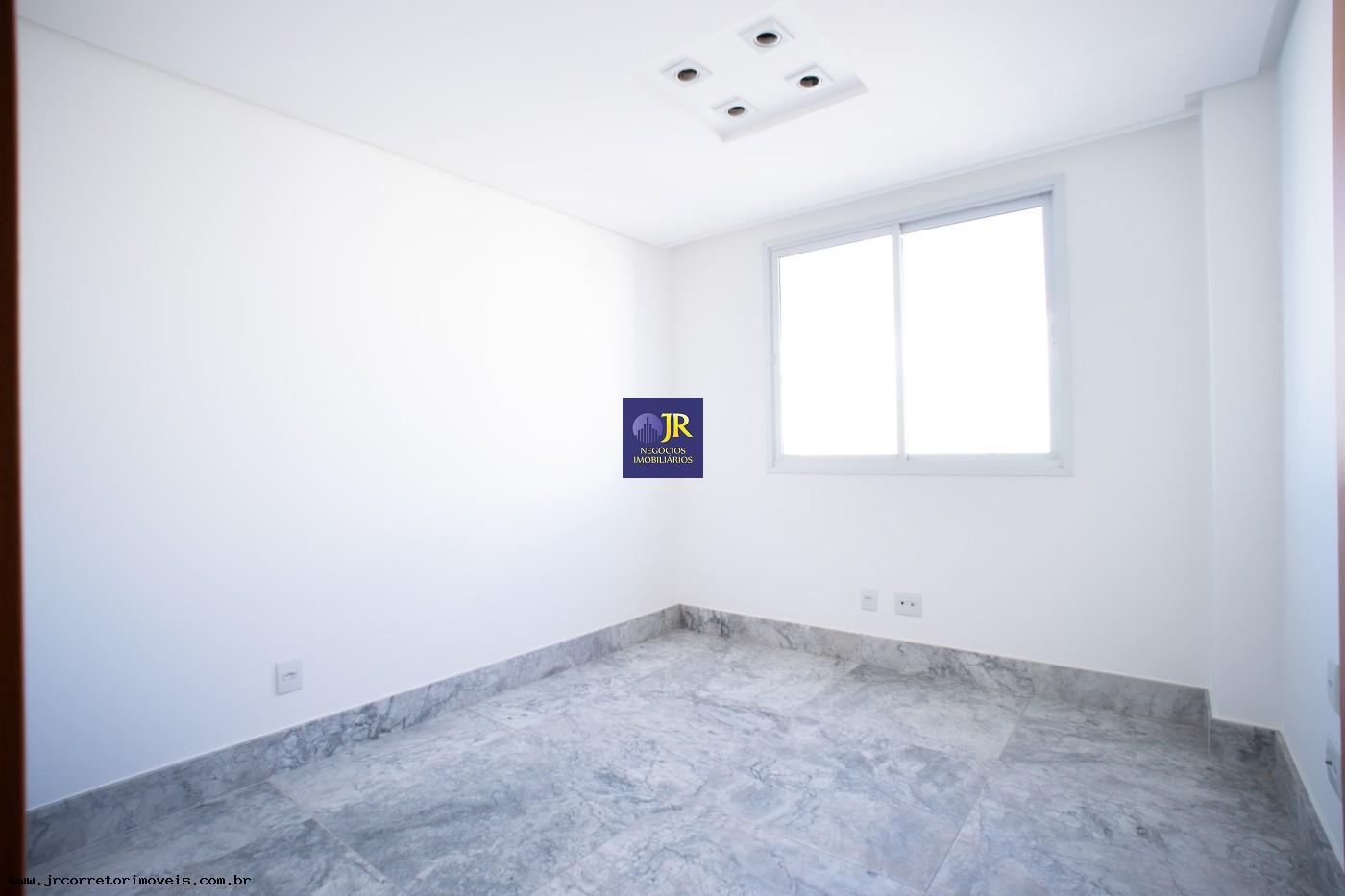 Apartamento à venda com 4 quartos, 2 suítes, 3 vagas e 128m² no Praia da Costa, Vila Velha (ES) — foto 4 de 30
