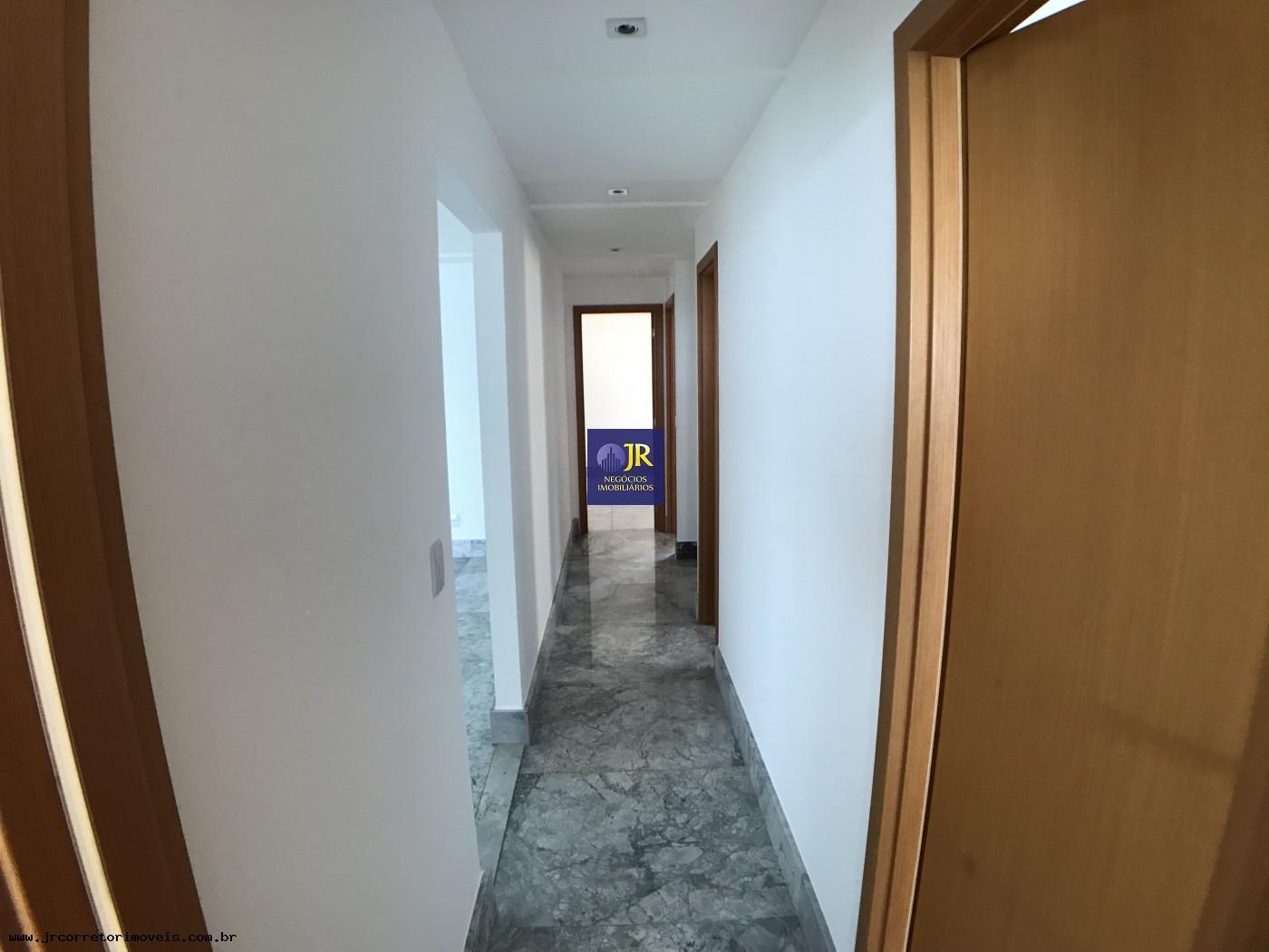 Apartamento à venda com 4 quartos, 4 suítes, 4 vagas e 149m² no Praia da Costa, Vila Velha (ES) — foto 13 de 30
