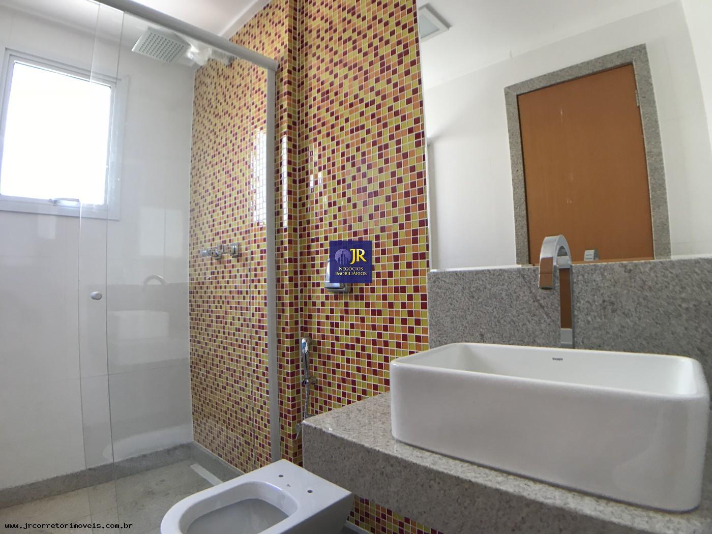 Apartamento à venda com 4 quartos, 4 suítes, 4 vagas e 149m² no Praia da Costa, Vila Velha (ES) — foto 17 de 30