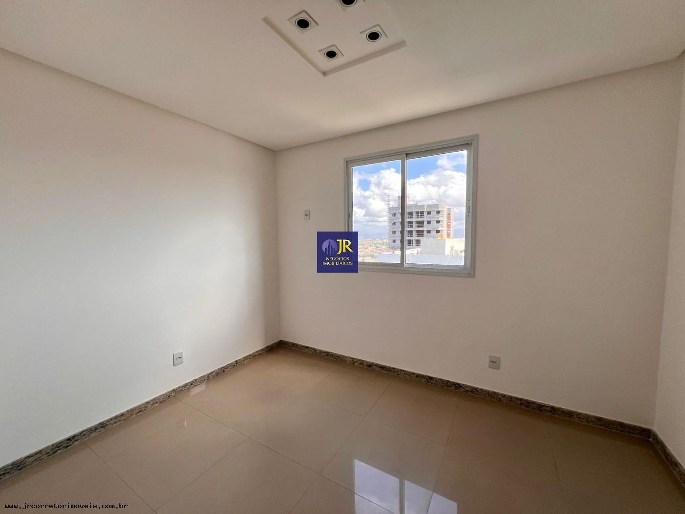 Apartamento à venda com 3 quartos, 1 suíte, 2 vagas e 68m² no Praia de Itaparica, Vila Velha (ES) — foto 3 de 23